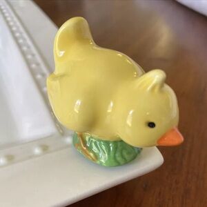 Nora Fleming RETIRED yellow duck topper